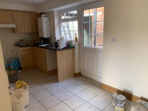 Kitchen- click for photo gallery